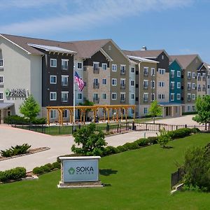 Soka Suites Dallas - Las Colinas